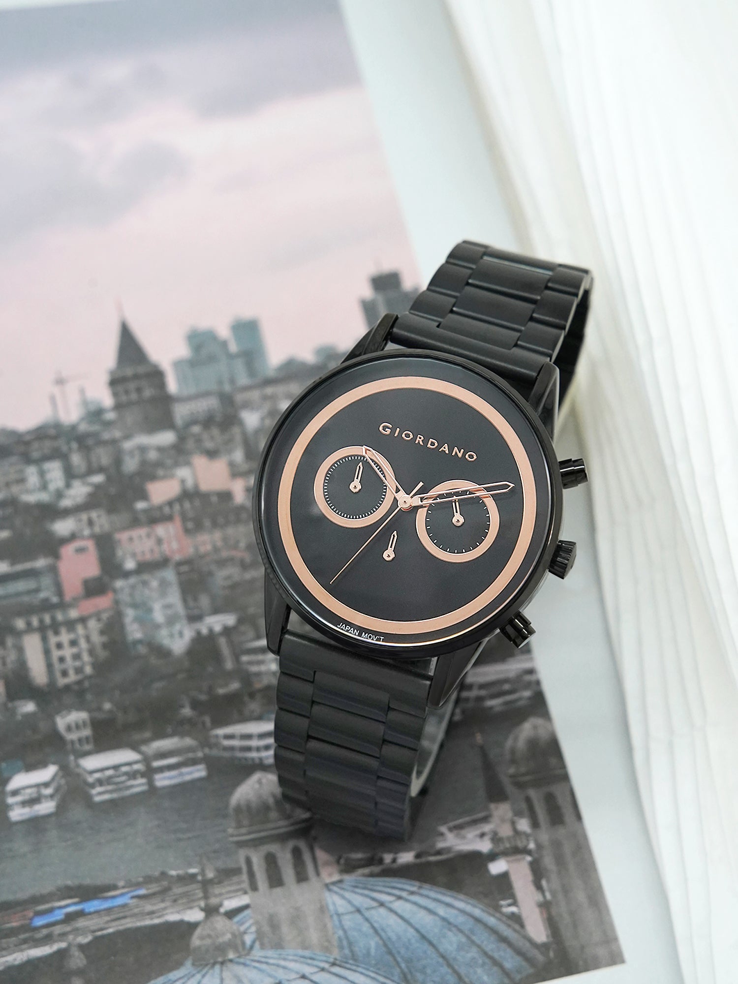 Giordano Analog Stylish Watch for Men & Boys Water Resistant Fashion Watch Round Shape with Multi-Functional Wrist Watch to Compliment Your Look/Ideal Gift for Male | GZ-50087-33